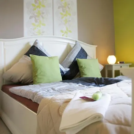 Winzernest Apartment *